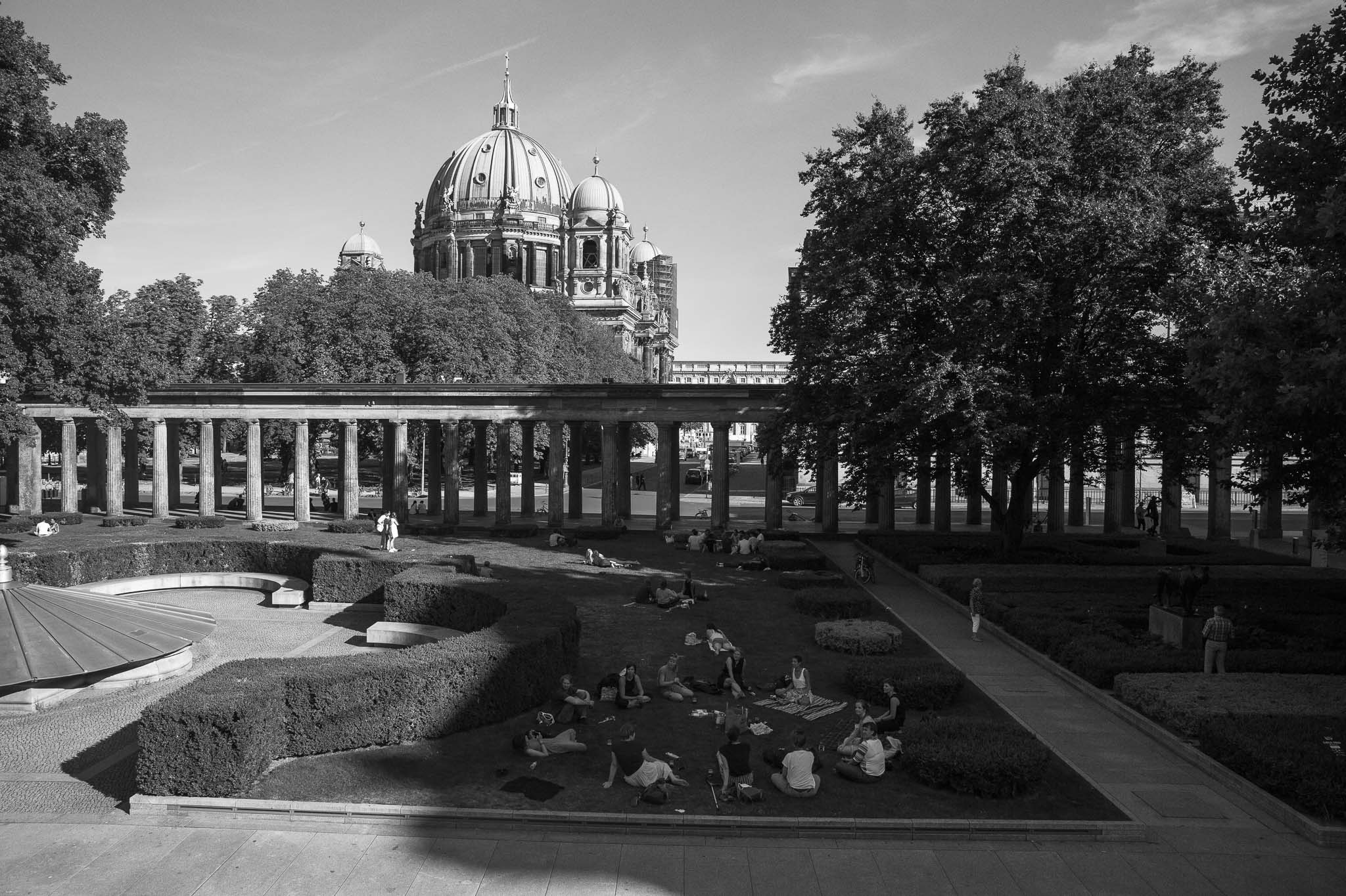 garden of the Alte Nationalgalerie